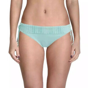 Crochet detail bikini bottom